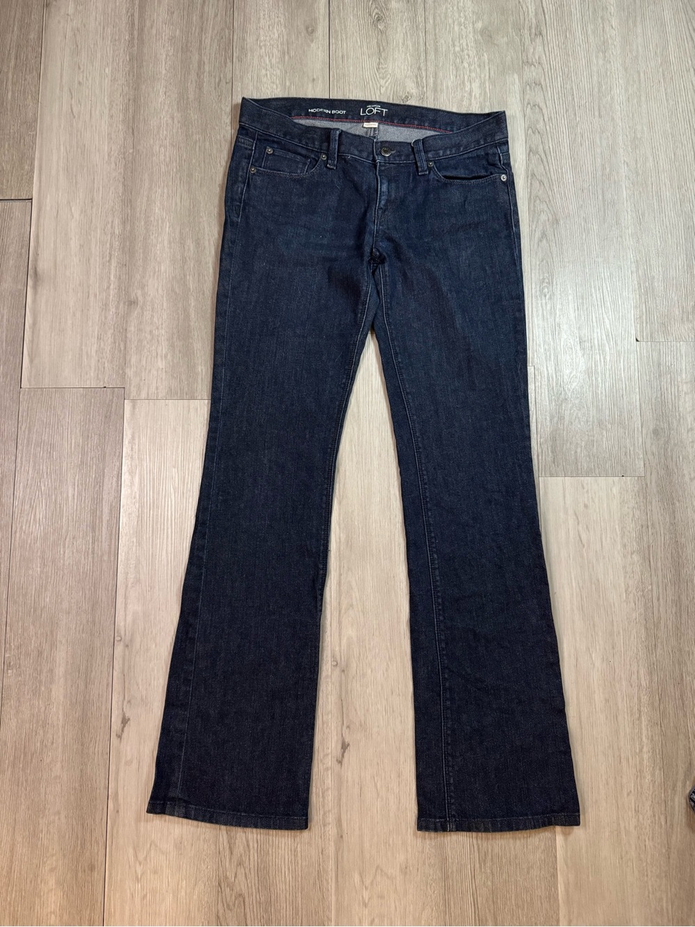 LOFT Modern Boot Dark Wash Bootcut Jeans Womens Size 6 Stretch 5-Pocket
